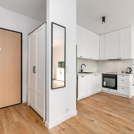 Nowy Sluzewiec 21 By Homeprime * Varsovia